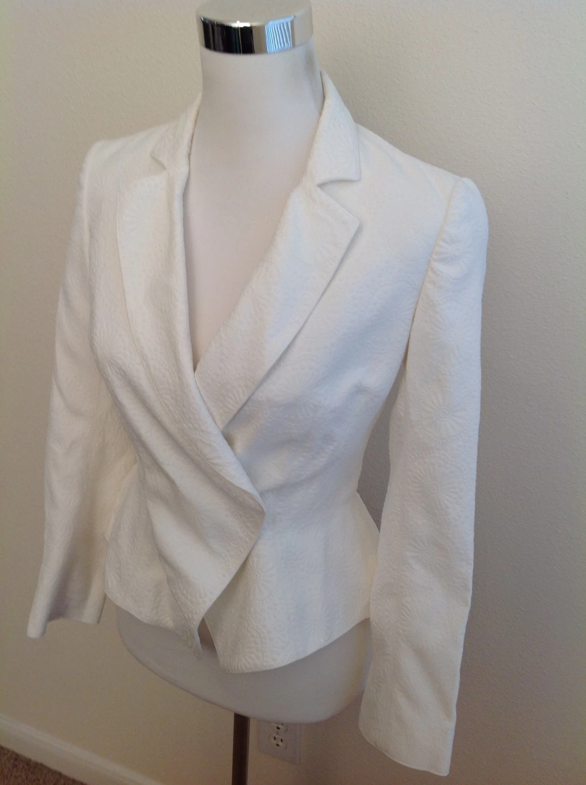 Giacca Alexander McQueen 40 bianca stampa peplo donna collo ala italiana