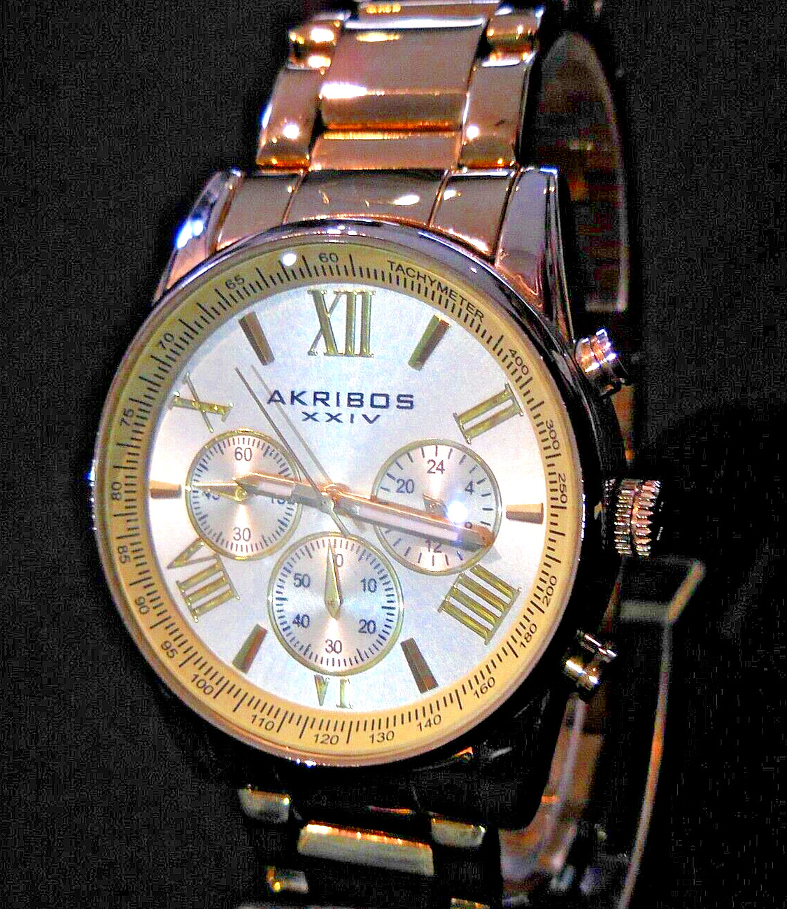 Montre chronographe Akribos XXIV AK865YG pour homme en acier dore avec boitier rond