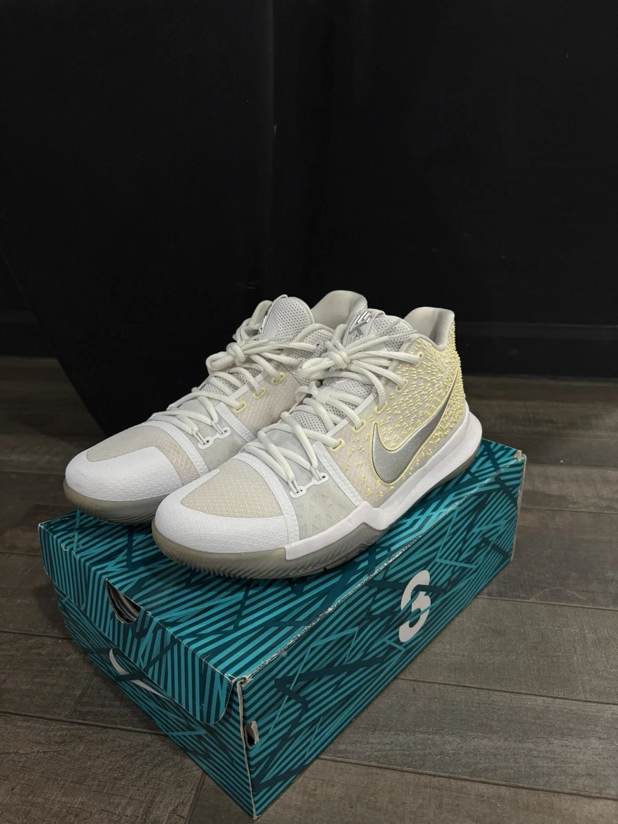 Nike Kyrie 3 White Chrome for Sale - Authenticity Guaranteed - eBay