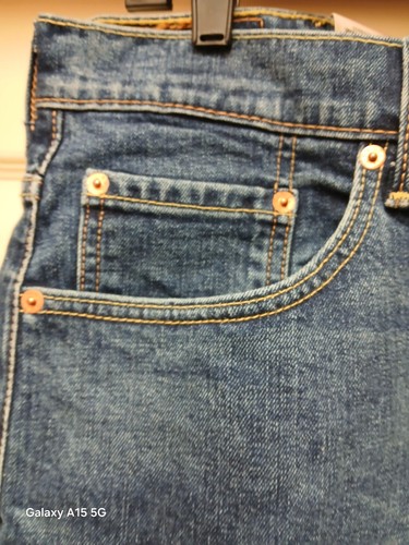 Jeans Levis 550 Uomo 38X32 Blu Cotone Relaxed Fit Gamba Dritta Denim Rosso Tab NUOVO - Foto 3 di 17