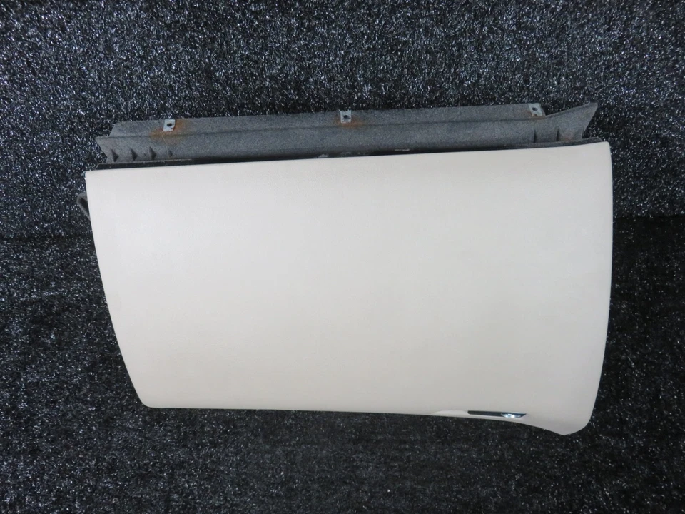 Guantera tablero Mercedes Benz ML350 beige almendra 2012 2015 A1666800091 W166 OEM Foto 3 de 4