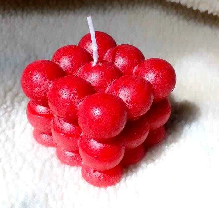 2 PIEZAS Vela en forma de cubo de burbujas Regalo de Navidad Decoración del hogar Cera de parafina Vela roja Foto 4 de 4
