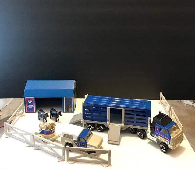 Tonka Blue Ribbon Farms Semi & Trailer State Fair Bound Truck Cows