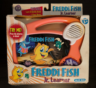 freddi fish jr. learner blue box toys in original box