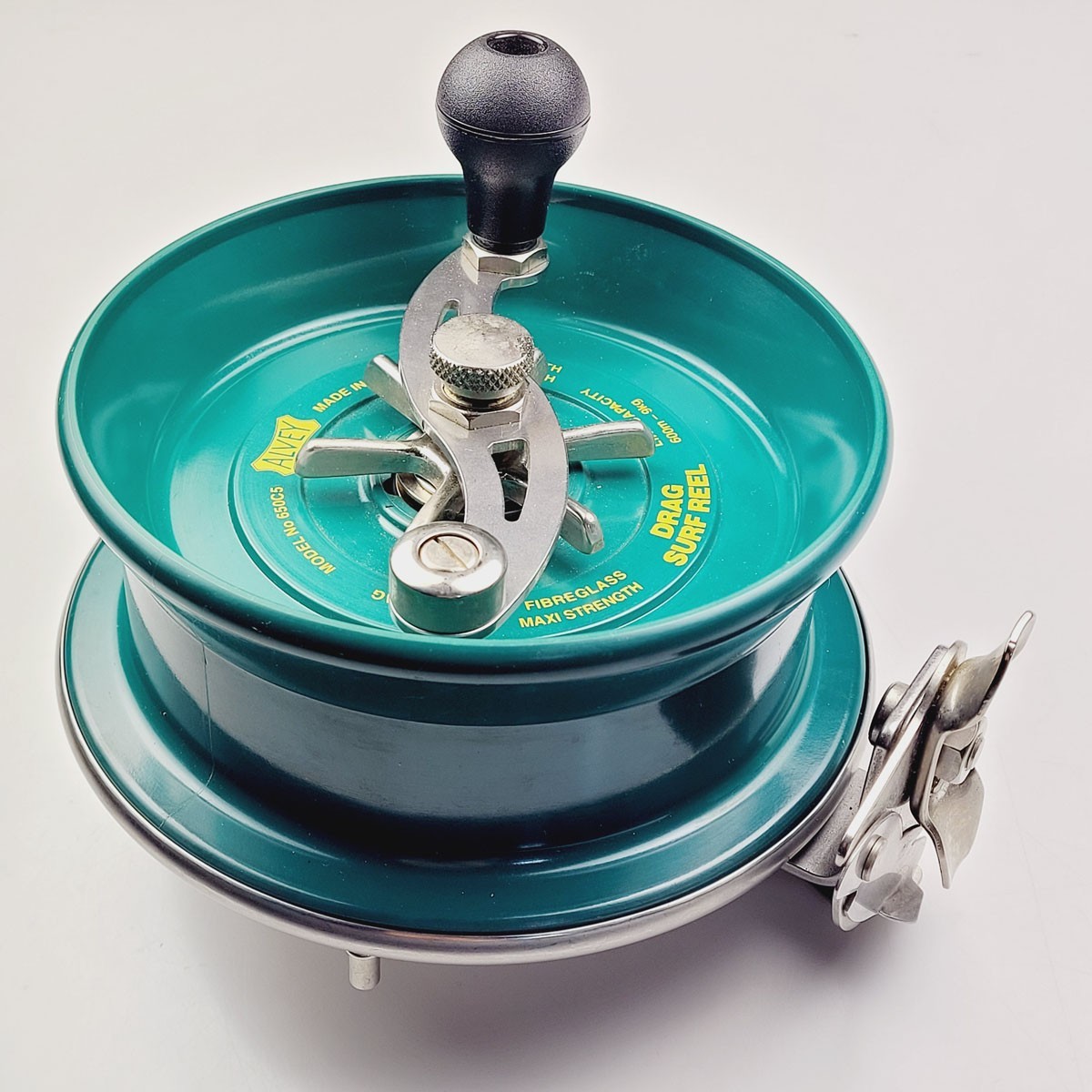 alvey 650b beach fishing reel Alvey Fishing Reel 650-C5 Surf Green Fiberglass Spool Star Drag