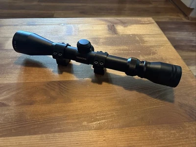 Simmons 3-9x40 Rifle Scope With Mounts - Image 1 of 2