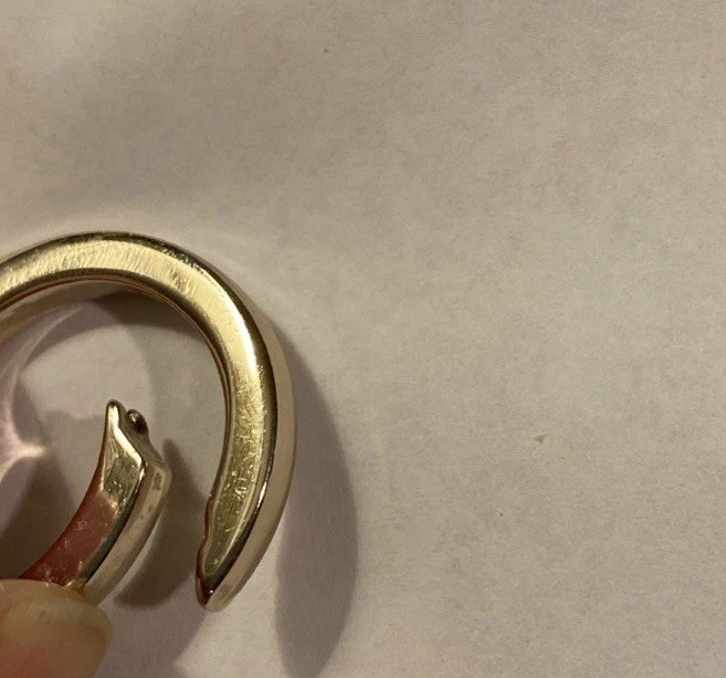 Kate Spade  New York Replacement Gold Tone  Key  Ring Zipper Pull For Wallet thumbnail 7