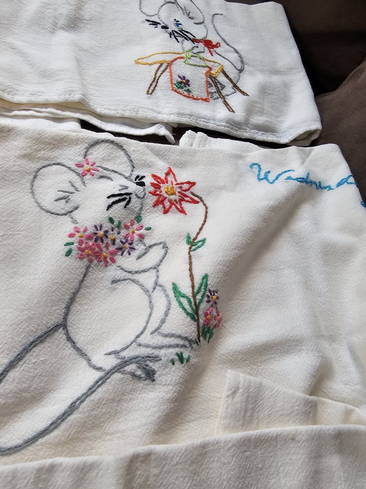 Vintage Embroidered Flour Sack Dish Towels Monday Thru Friday