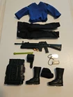 Hasbro GI joe 1993 S.W.A.T Assault Hall of Fame Mission Gear