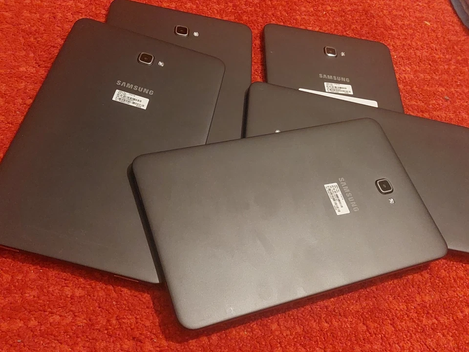 TABLET SAMSUNG GALAXY TAB 10.1 SM-T580 WIFI 32 Gb 2Gb - Immagine 3 di 3