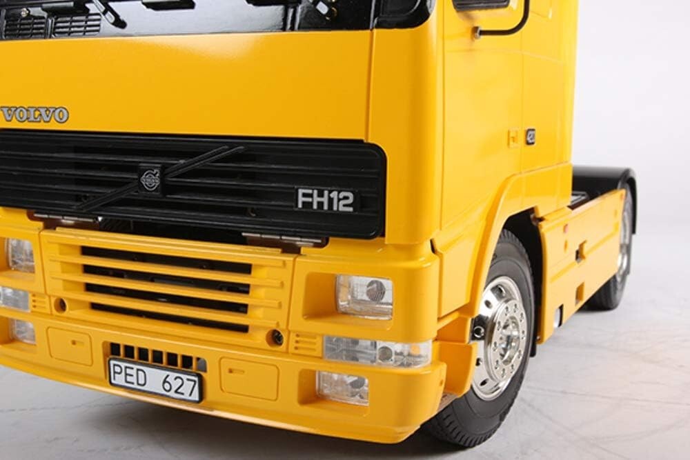 Tamiya 1/14 RC Big Truck No.12 Trailer Head Volvo FH12