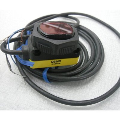 BANNER Photoelectric Switch sensor QS30D FREE SHIP