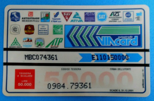 Tessera Viacard "Idee regalo ne abbiamo una collezione" Lire 50.000 - 2001 - Picture 2 of 2