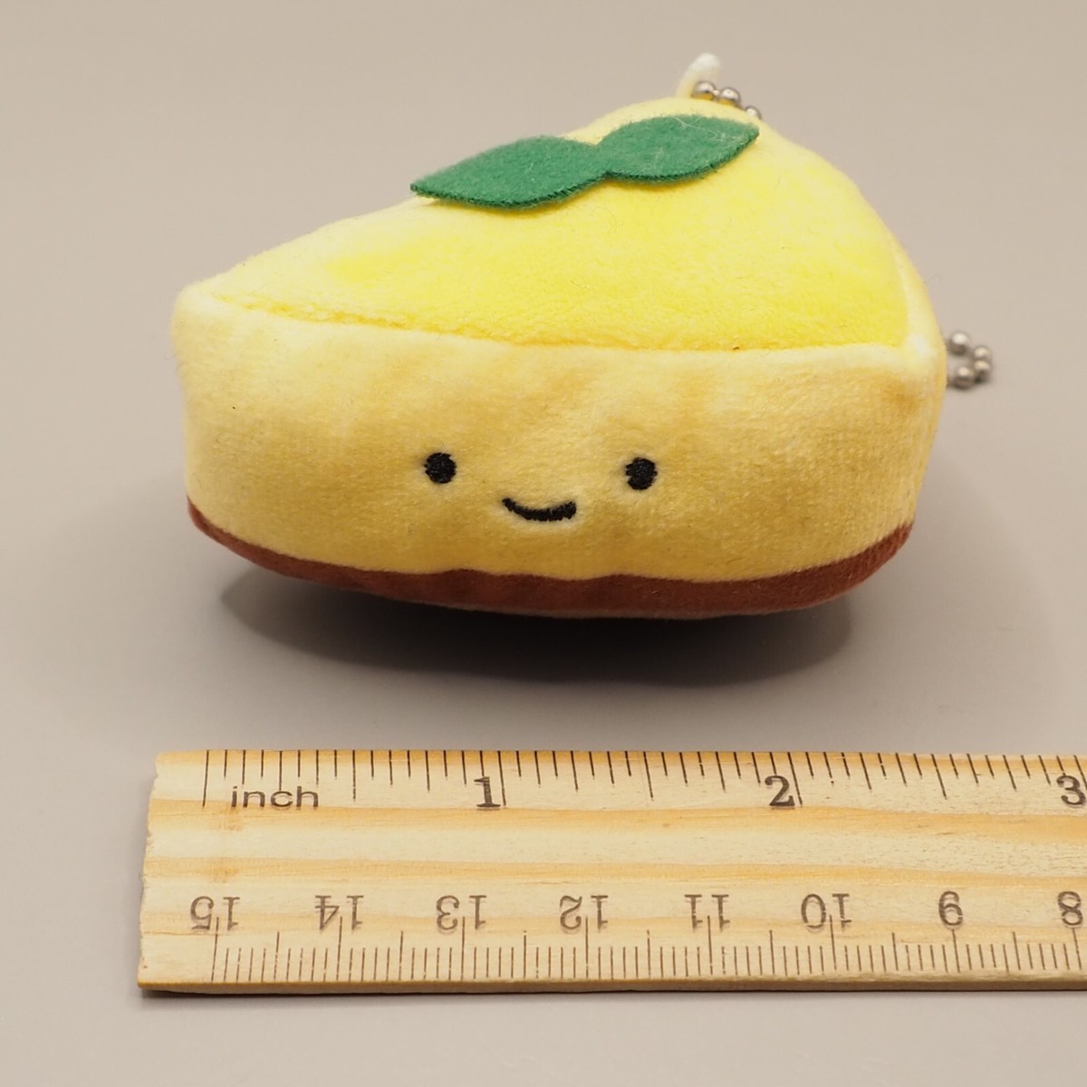 Cheesecake Niccolino Plush Toy Mascot Keychain Capsule Toy Qualia