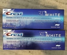 HTF 4oz Crest 3D White Vivid Fluoride Anticavity Toothpaste Radiant Mint