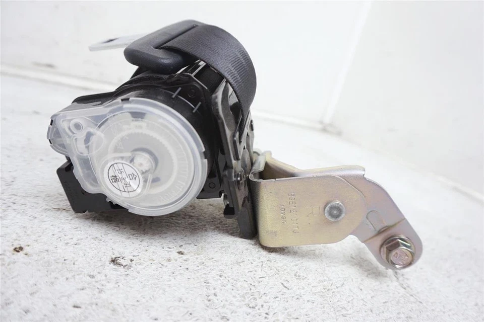 Ремень безопасности со стороны заднего пассажира 2013-2016 Scion Fr-S Su003-01883 - Изображение 3 из 4