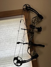 Bear Archery Cruzer G2 Right Hand Bow Hunting Compound Bow Camo 50-60lb