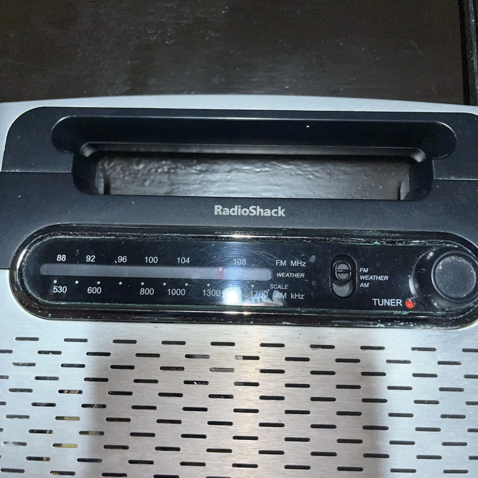 Radio Shack 12-889 AM/FM/WX Weather Portable Analog Radio - WORKS - Image 3 of 4