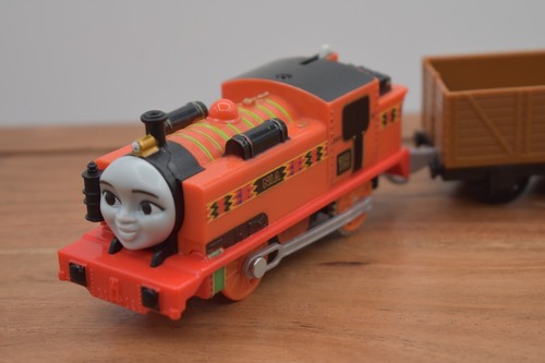 NIA 18 - Motorized Engine Trackmaster Thomas & Friends 2013 Mattel Tested Works - Picture 4 of 10