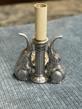 Silver Metal Elephants Vintage Taiwan Lamp 5 x6.6 Works Great