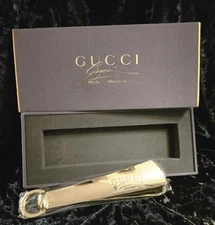 gucci shoe horn made to measure