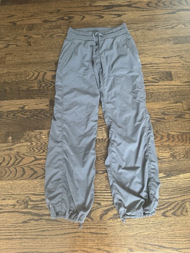 Lululemon Dance Studio Pant Women Size 4 Mid-Rise Full Length 30 Inseam - Picture 2 of 9