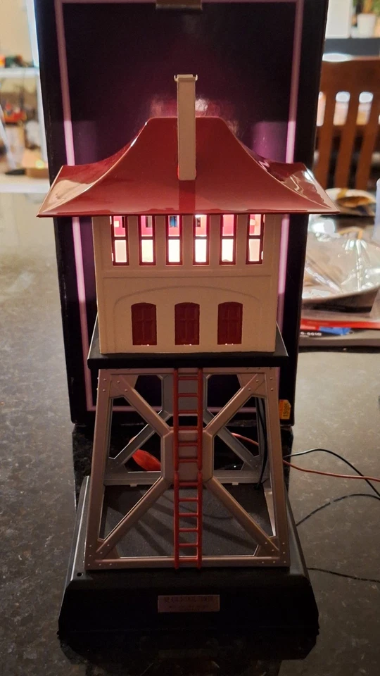 MTH No.438 Tinplate White/Aluminum Signal Tower Unused, Tested W Original Box - Image 3 of 4