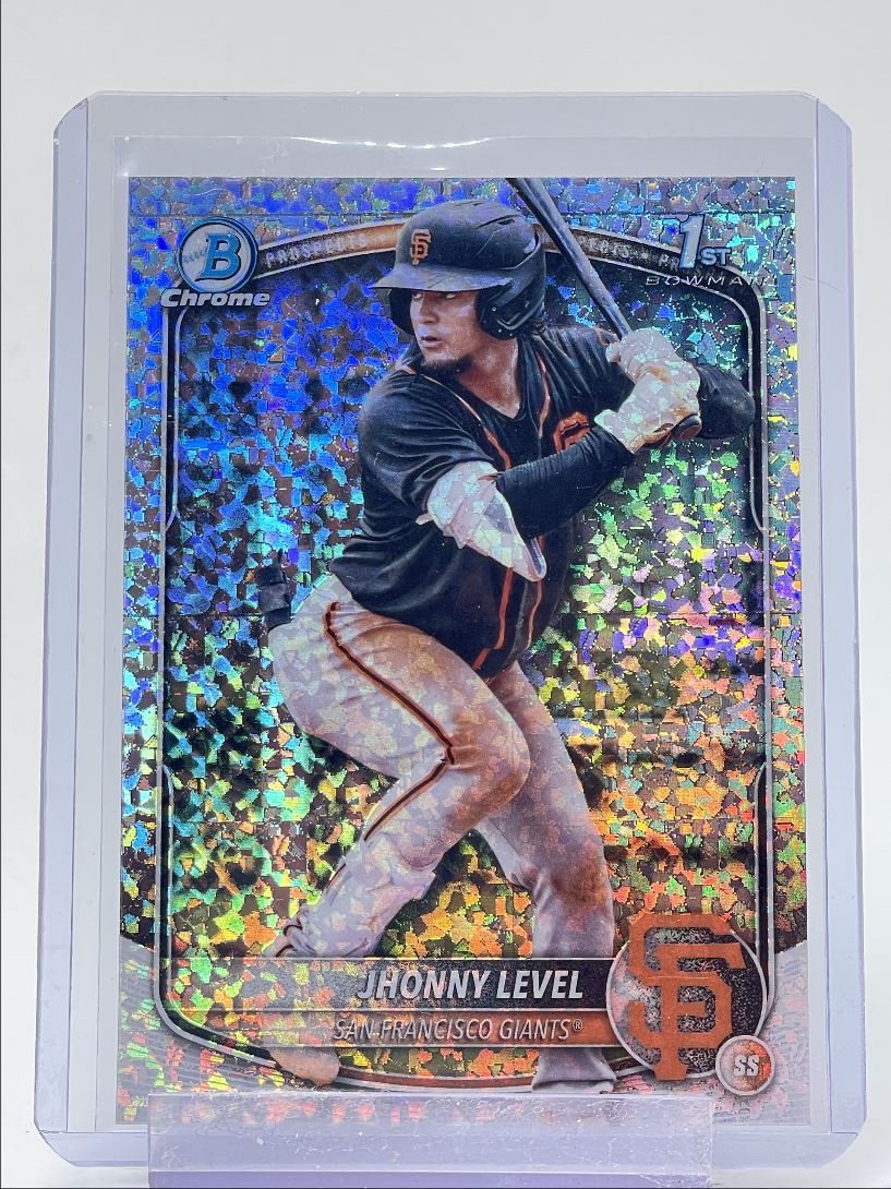 JHONNY LEVEL 2025 BOWMAN CHROME 1ST MINI DIAMOND REFRACTOR GIANTS Q0208