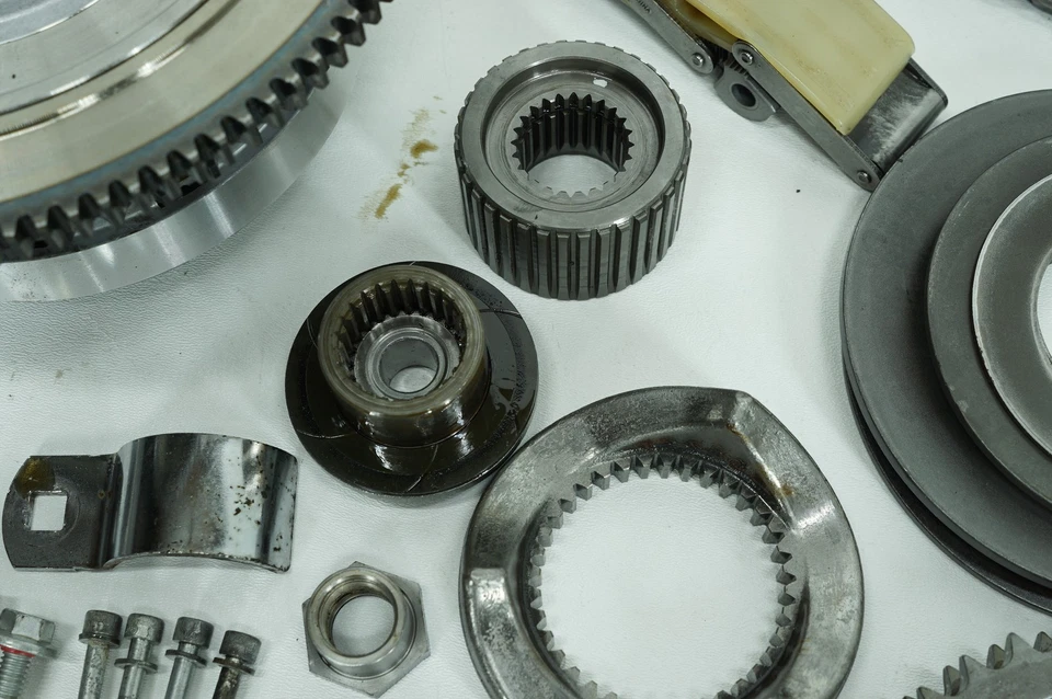 Harley Dyna FLD 2013 Switchback OEM embrague cesta cadena tensor kit 37816-11 Foto 3 de 4