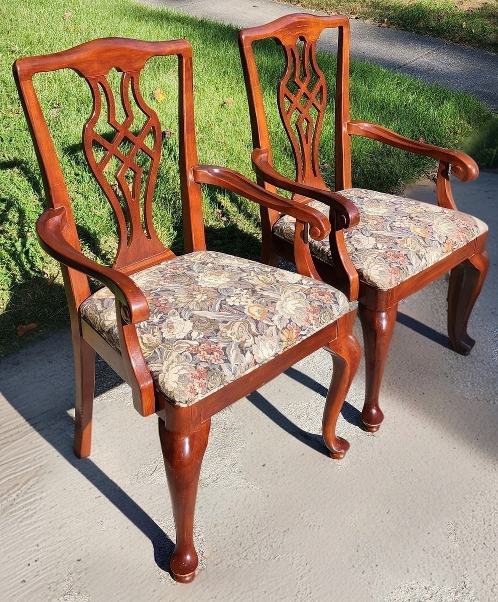 Pair of Vintage Drexel Heritage Queen Anne Arm Chairs w Floral