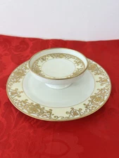 Noritake Chip And Dip Plate 9 Inc Very Unique