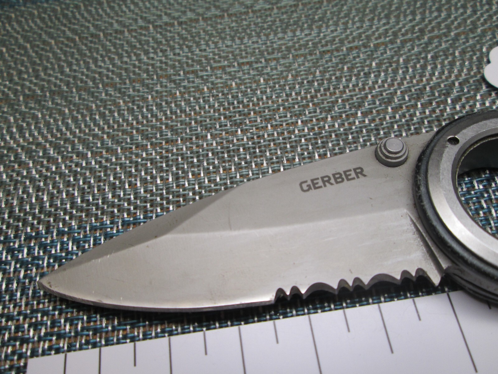 157 Gray Aluminum Remix Drop Point Serrated Liner Lock Knife eBay