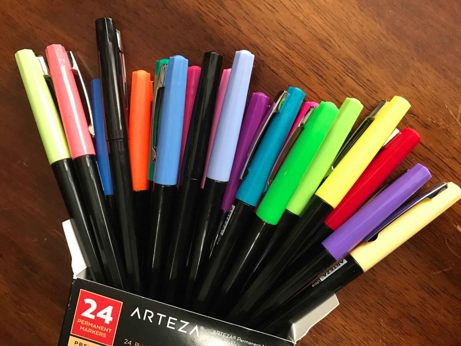 Arteza Permanent Fabric Marker Black Fine Tip Arteza Permanent