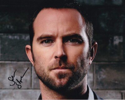 SULLIVAN STAPLETON signed Autogramm 20x25cm BLINDSPOT in Person autograph COA
