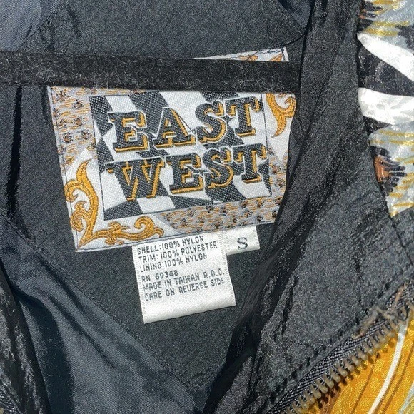 Chaqueta East West de colección estampado barroco a cuadros leopardo. pequeño - HHHH Foto 2 de 3