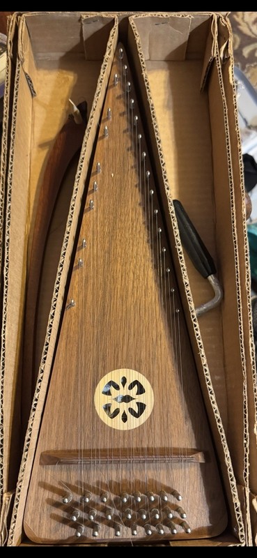 Vintage April 1986 #751 Tom Fellenbaum 24 String Alto Bowed Psaltery BEAUTIFUL!