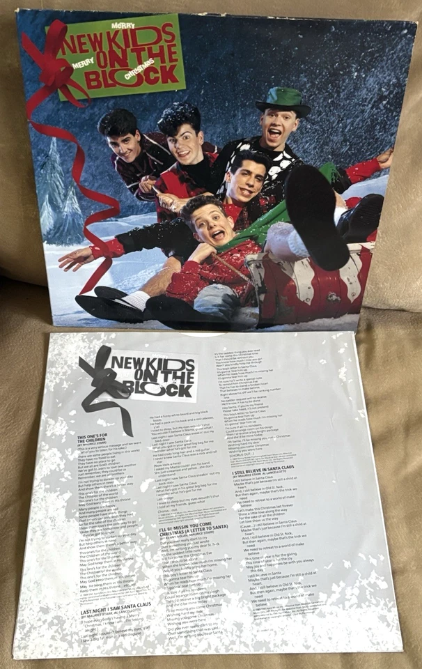 NEW KIDS ON THE BLOCK - Merry Merry Christmas (1989) Vinyl LP Record. NEAR MINT - Image 3 of 4