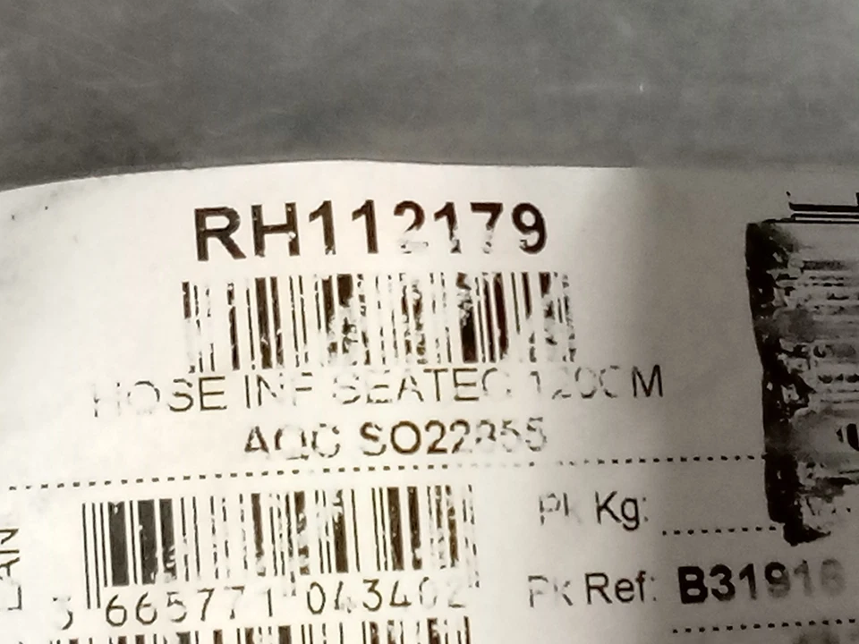 APEKS Low-Pressure Drysuit Inflator Hose Seatec 120 CM Long - (RH112179) - Image 2 of 4