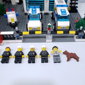 Lego 2008 City Town Police Headquarters 7744 With Manuals 99% Complete