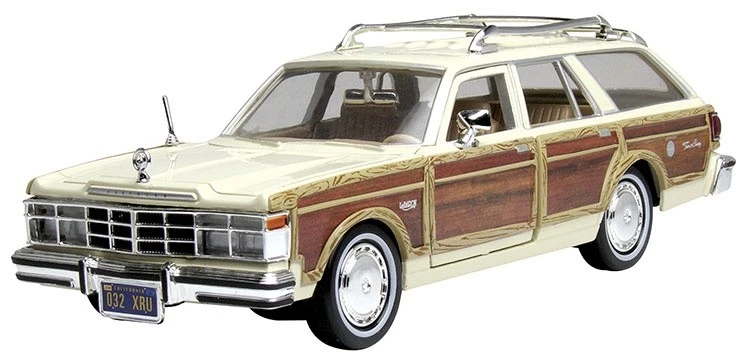 1979 Chrysler LeBaron Town & Country Wagon 1/24 Diecast Woodie Motormax 73331AC - Image 2 of 4
