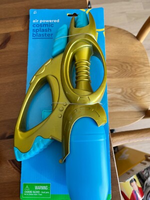 new AIR POWERED COSMIC SPLASH BLASTER...SHOOTS UP TO 15 FEET Water gun Rite Aid