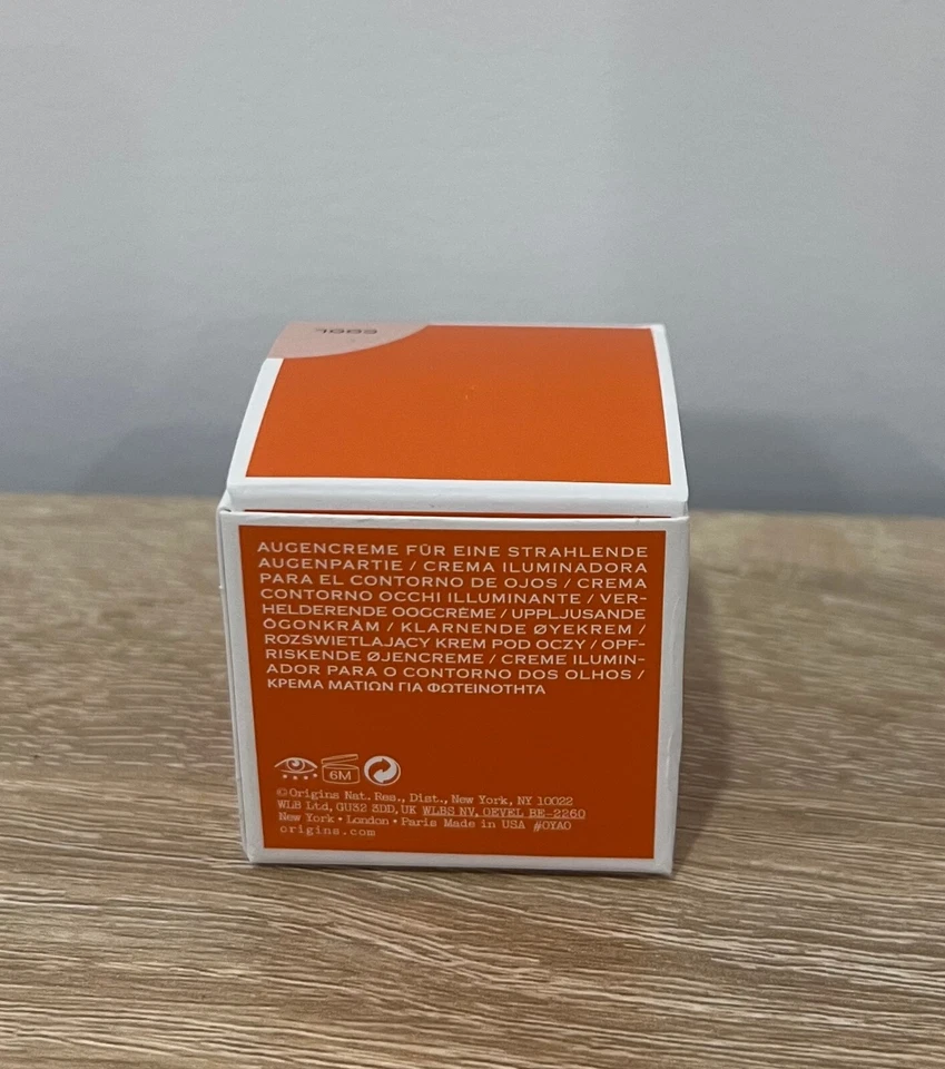 Осветляющий крем для глаз New Origins GINZING с кофеином и женьшенем — классный 0,5 унции/15 мл - Изображение 2 из 4