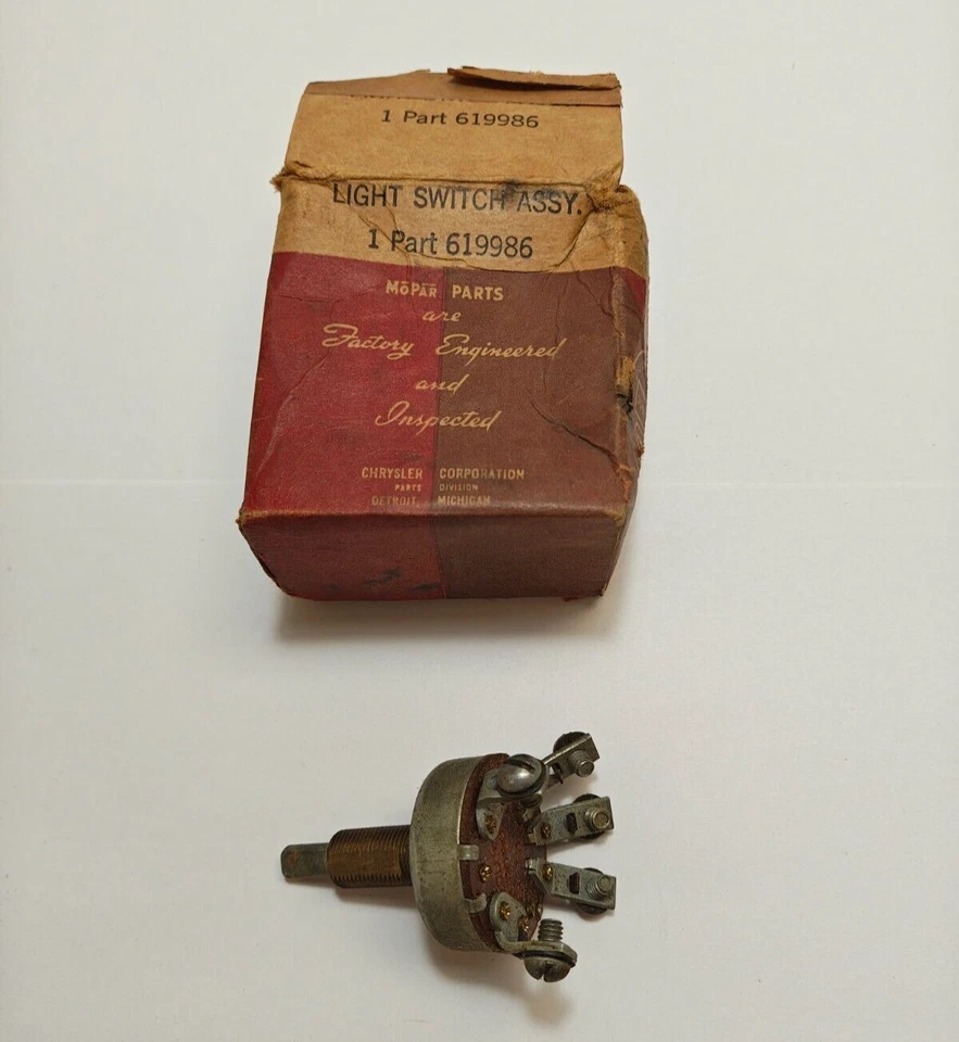 Выключатель лампы в сборе модель 1934 Plymouth Deluxe PE 619986 новый из старых запасов. - Изображение 3 из 4