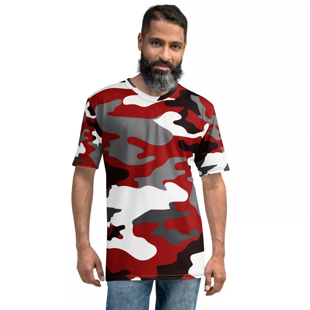 Men's red camouflage sales t-shirt