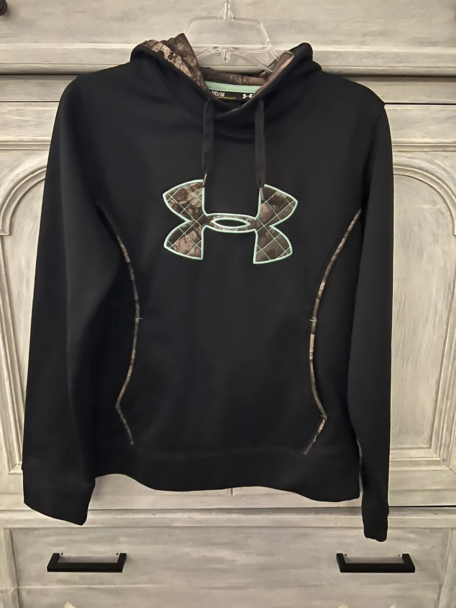 Under armour black sales and camo hoodie