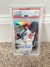 2020 Finest Autographs Juan Soto PSA 10