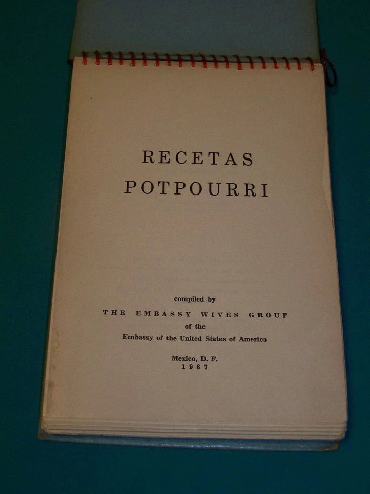 1967 United States Embassy Wives Group Mexico Cook Book English and Spanish - Image 2 of 4