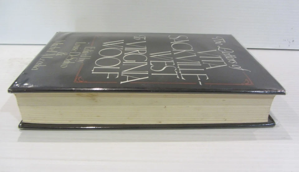 LOUISE DESALVO -THE LETTERS OF VITA SACKVILLE-WEST TO VIRGINIA WOOLF-1984 ED H/C - image 4 of 4