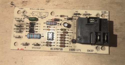 Goodman B1370735 Control Board 1005-171 USED **TESTED**