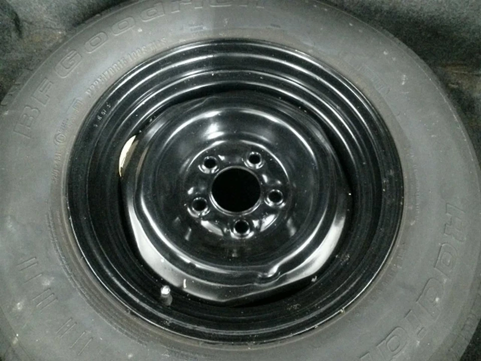 Wheel 15x6-1/2 Steel Spare Fits 84-96 LINCOLN & TOWN CAR 104852139 - Image 4 of 4